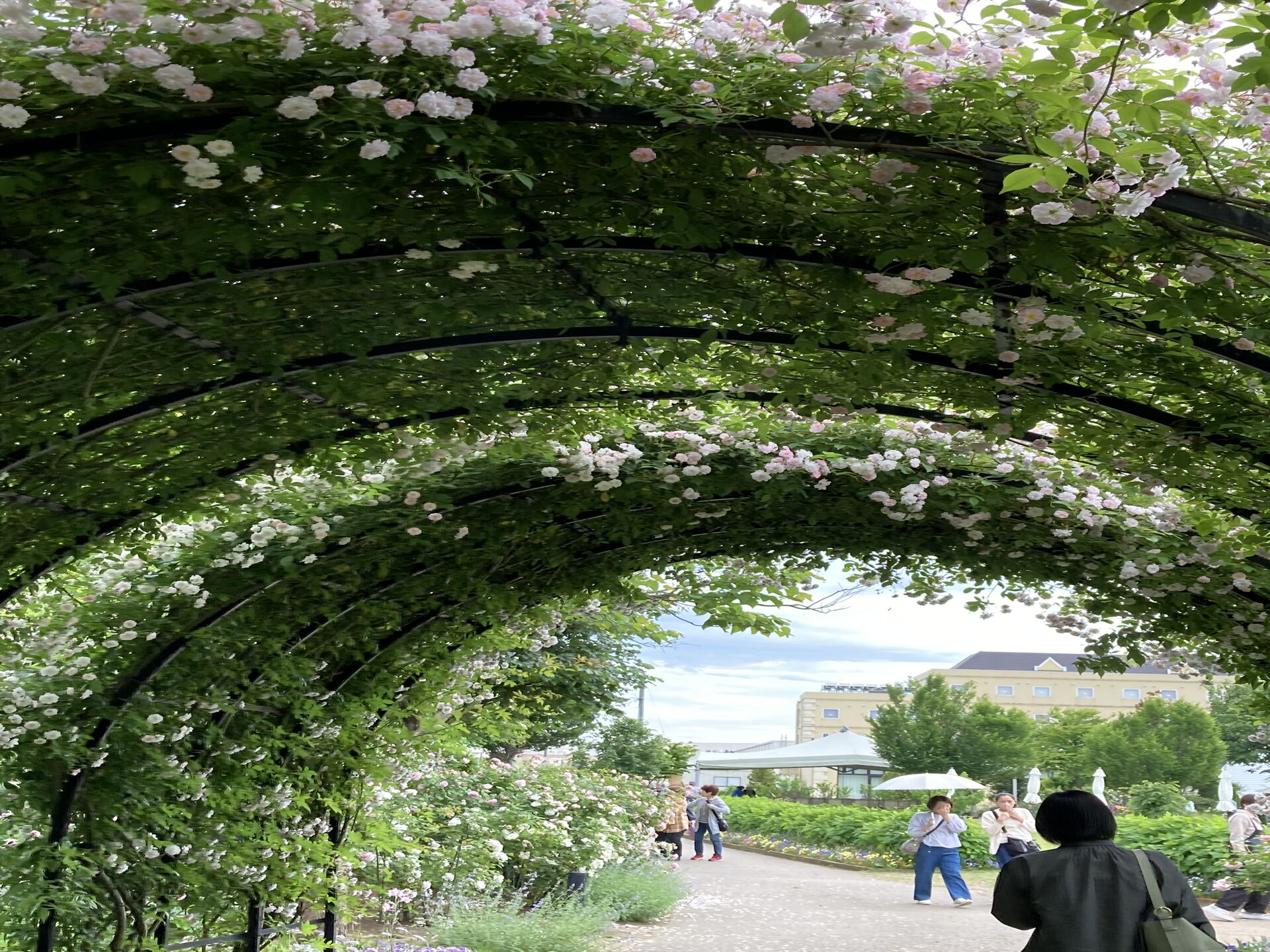 ちょっとしたことで落ち込み「自分なんて…」という考えグセに気づくこと